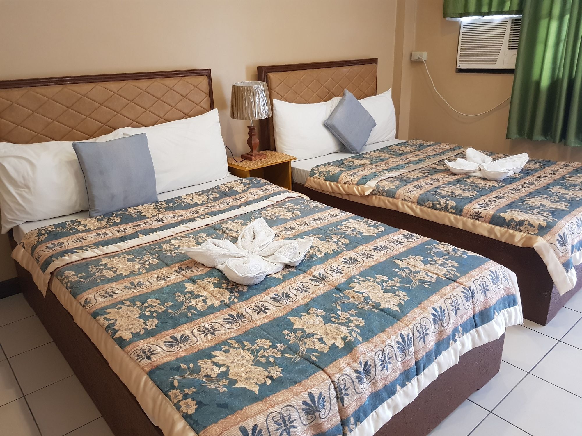 Casa Felipa Hotel Laoag Eksteriør billede